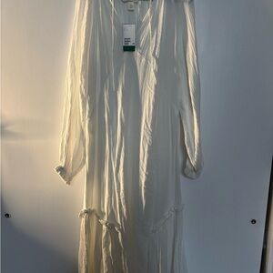 H&M Cream V-Neck Dress